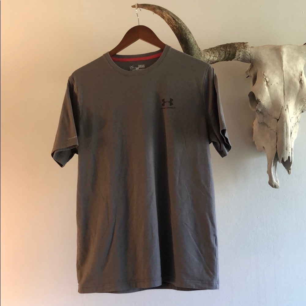 Grey Under Armor Teeshirt